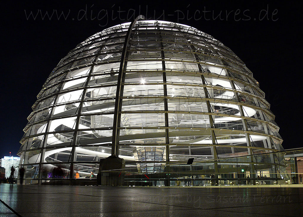 Reichstagskuppel_Berlin