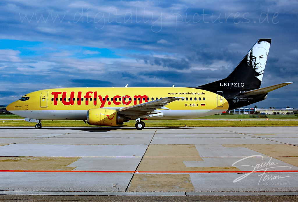 Boeing 737