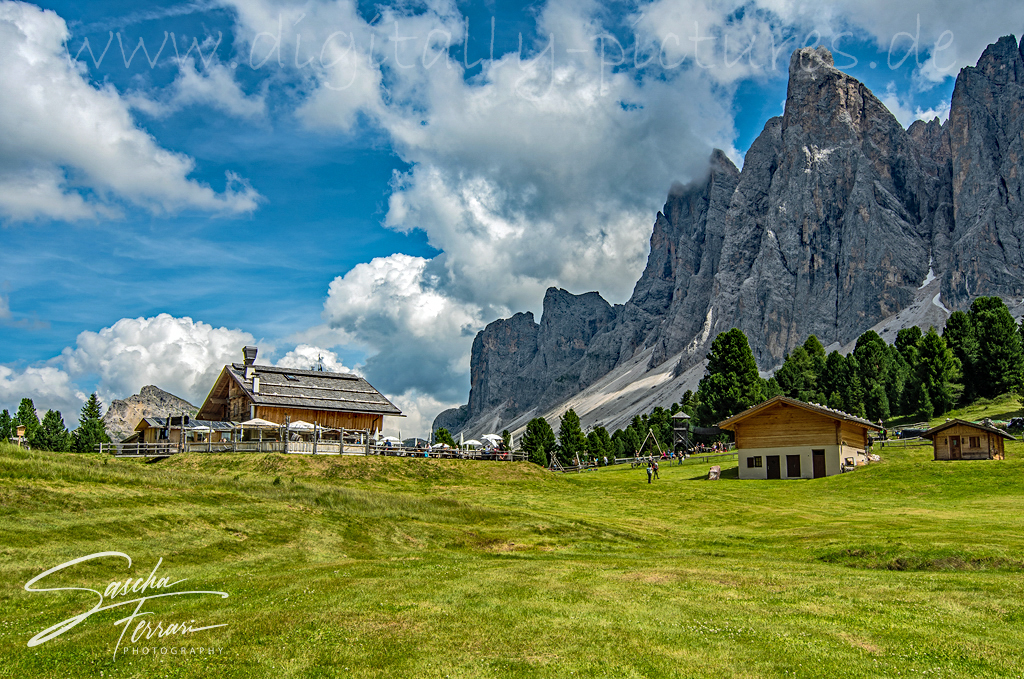 Geisler Alm Dolomiten