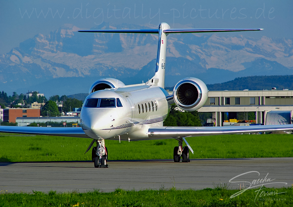 Gulfstream 5