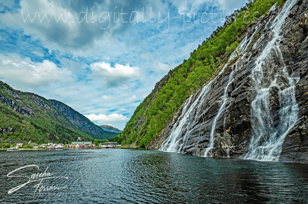 Wasserfall Mo Mostraumen