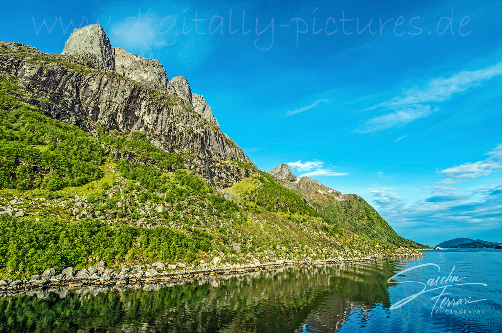 mount hornelen norwegen
